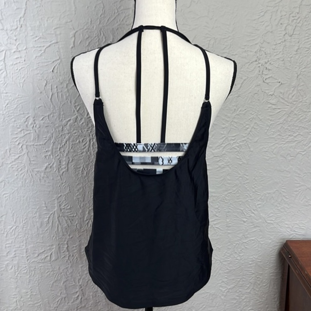 Reebok Swimwear Maximum Mayhem Strappy Back Tankini Top - Picture 4 of 13
